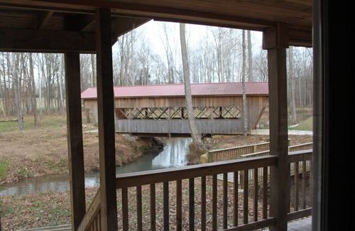 Joppa House | Lazy G Cabin #3 Creek Side Cabin