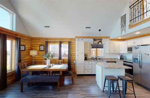 Red Lodge House | Lazy Moose Cabin