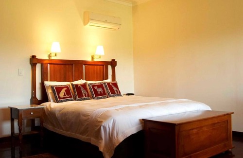 Pinjarra Bed & Breakfast | Lazy River Boutique Bed & Breakfast