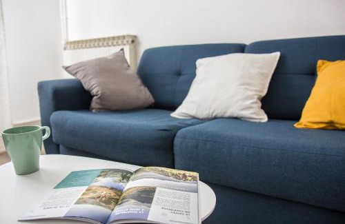 Quartier Chorier-Berriat Apartment | Le 62 - Spacieux T2 avec JARDIN, parking & tramway
