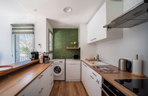 Amelie-les-Bains-Palalda Apartment | Le Canigou - Vue montagne, proche Perpignan