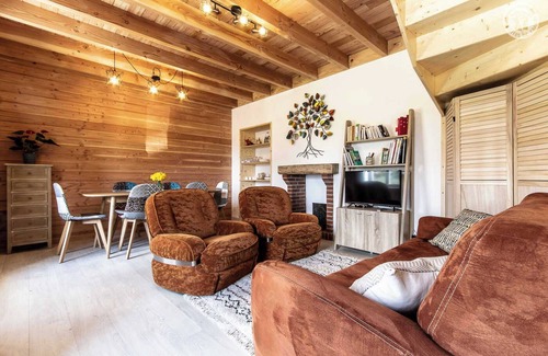 Auxy Other | Le Chalet - AUXY - Gîte