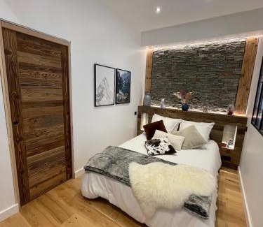 Chambery Apartment | Le Chalet de l'Horloge