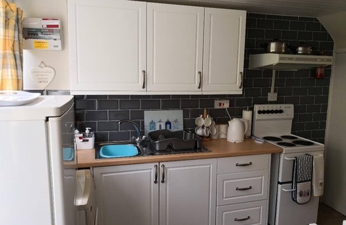 Stackpole Ski Chalet | ' Le Chalet II ' free unlimited wifi