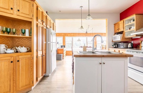 Brebeuf Ski Chalet | Le Chalet Jaune sur la Rouge (Mont-Tremblant) CITQ #284196