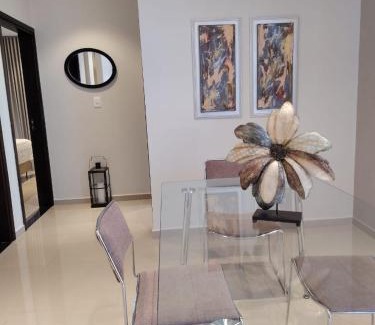 Encarnacion Apartment | Le Clau