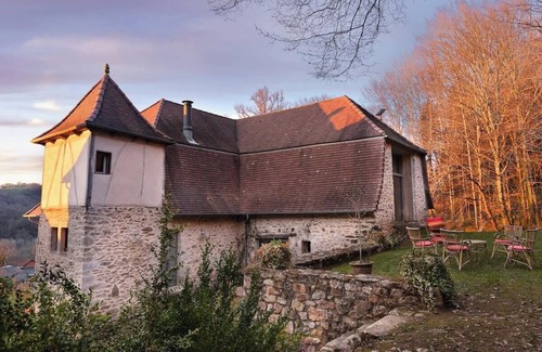 Gagnac-sur-Cere House | Le colombié, Superbe maison en pierre rénovée.