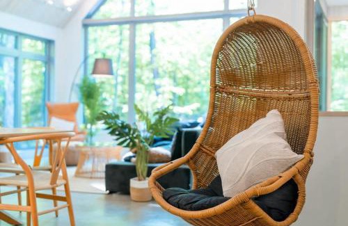 Lac Superieur Village Ski Chalet | Le coup de coeur du Lac Supérieur - 3 minutes from Tremblant!