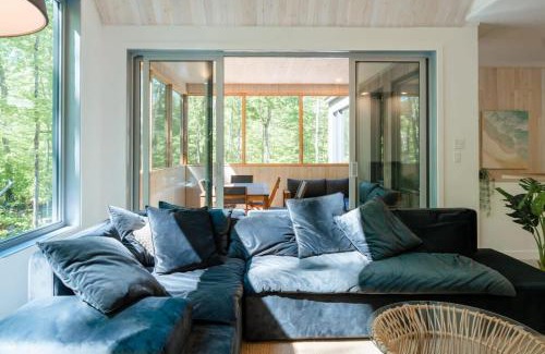 Lac Superieur Village Ski Chalet | Le coup de coeur du Lac Supérieur - 3 minutes from Tremblant!