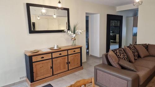 Appoigny Apartment | Le Grand Bourgeois