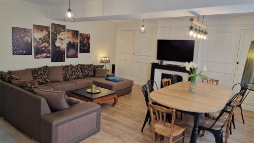 Appoigny Apartment | Le Grand Bourgeois