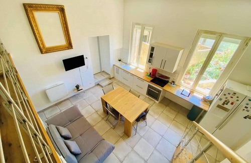 Sete Apartment | Le Grand Mole garden view