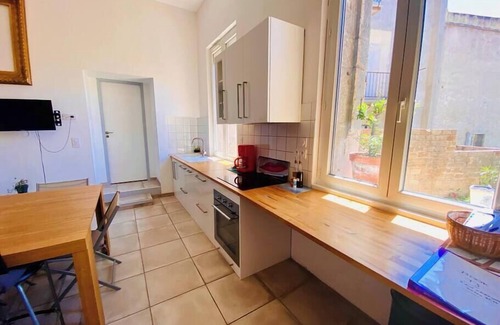 Sete Apartment | Le Grand Mole garden view