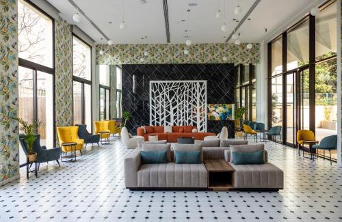 Haret Sakher Hotel | Le Grove Hotel - Superior Boutique
