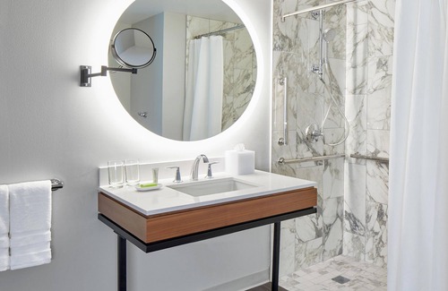 Downtown Hotel | Le Méridien St. Louis Clayton