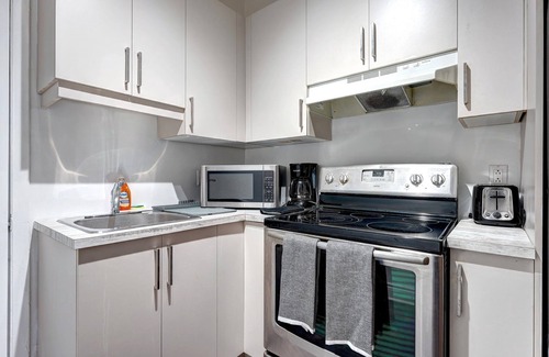 Sainte-Marie Apartment | Le Magnifique Near Downtown