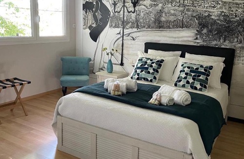 Fleac Bed & Breakfast | Le Maine N 5 - FLÉAC ANGOULEME - Suite Corto Maltese