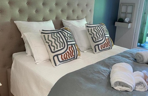 Fleac Bed & Breakfast | Le Maine N 5 - FLÉAC ANGOULEME - Suite Tilleul