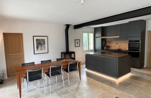 Blauvac Villa | Le Montagard - Exceptional Holiday Home in Blauvac | Provence | France