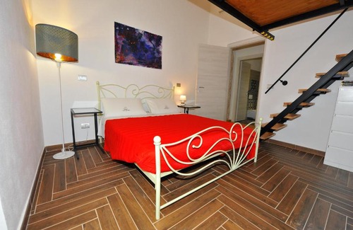 San Teodoro Apartment | Le Mura del Principe