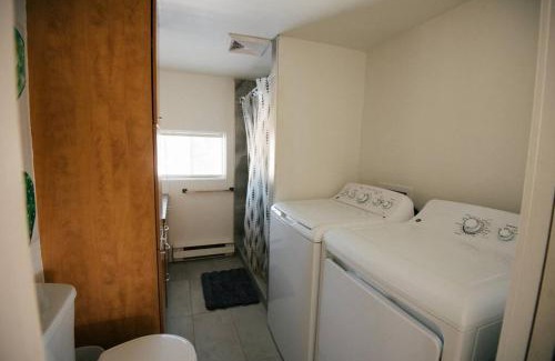 Weedon Ski Chalet | LE RIVERAIN, bord de l'eau avec spa