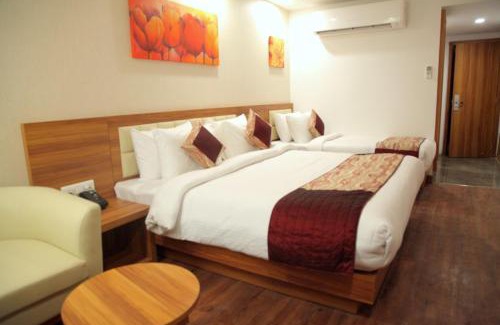 Jammu Hotel | Le Roi Jammu - Near Jammu Railway Station