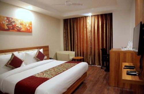 Jammu Hotel | Le Roi Jammu - Near Jammu Railway Station