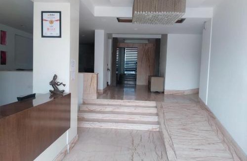 Jammu Hotel | Le Roi Jammu - Near Jammu Railway Station