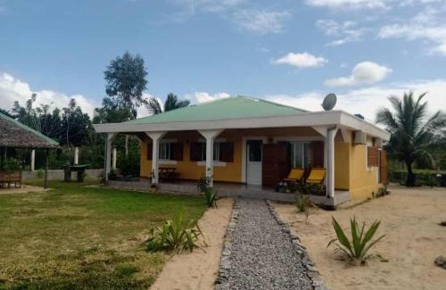 Maroantsetra House | Le tournesol Belle villa