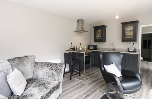 Bishop Auckland Cottage | LEADMILL PIGGERY, pet friendly, with a garden in Barnard Castle