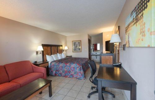 Waverly Hotel | Lebo Inn