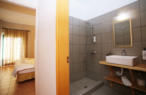 Karpenisi Hotel | Lecadin Hotel