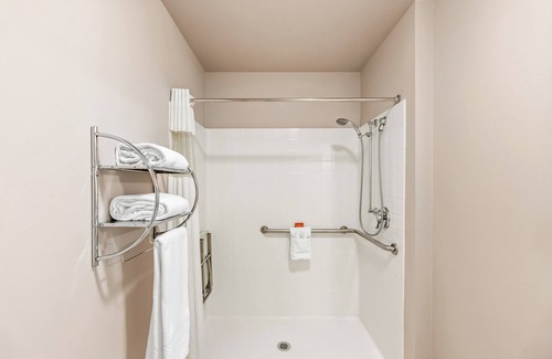 Billings Hotel | Ledgestone Suites Hotel Billings