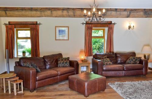 Pecket Well House | Lee Cottage