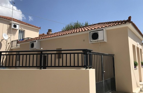 Atsiki House | Legacy House at the Square, Beaches/Boat excursions 5-25 min away