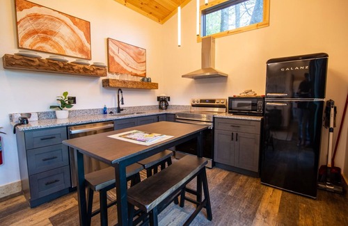 Logan Cabin | Legends Lane D - Hosted by The Chalets