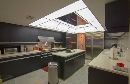 Paradise Lakes Villa | Leithen Lodge, Your Romantic Private Scottish Baronial Castle in N.Tampa