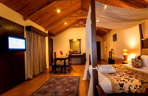 Srinagar Hotel | Lemon Tree Hotel Srinagar