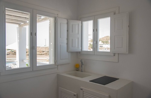 Ano Meria House | Lemon Tree Houses