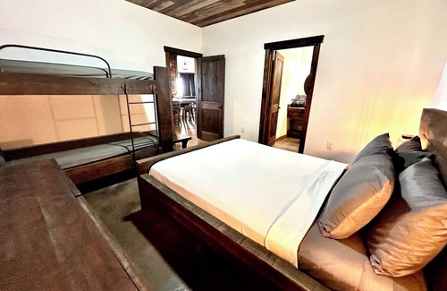 Boothville-Venice Cabin | Lemonfish Lodge, Venice, sleeps 10-12