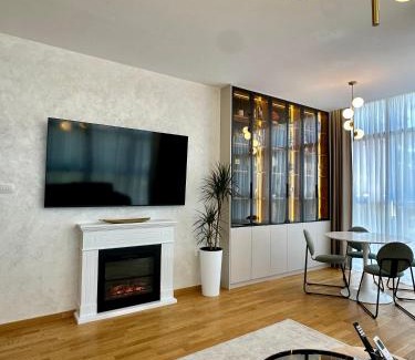 Niksic Apartment | Lena City Loft