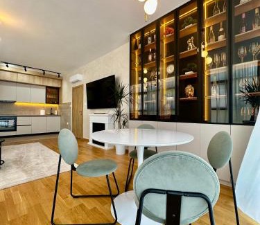 Niksic Apartment | Lena City Loft