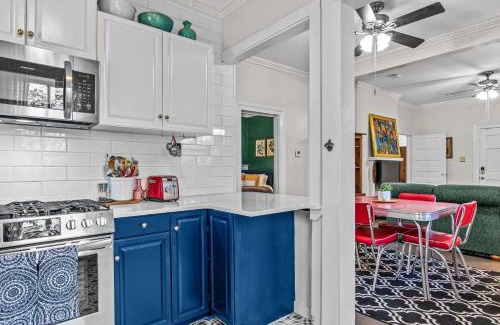 Athens House | Lenoir Cottage