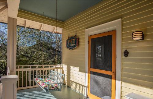 Athens House | Lenoir Cottage