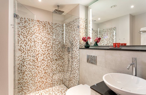Kloten Hotel | Leonardo Hotel Zurich Airport