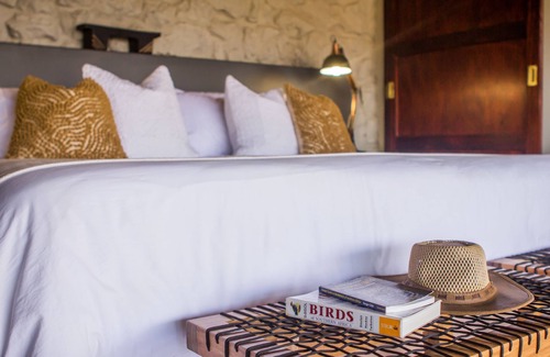 Jozini Cabin | Leopard Mountain Safari Lodge