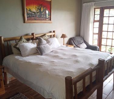 Camperdown Bed & Breakfast | Leopards and Louries Bush Lodge