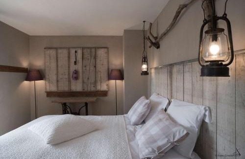 Grandhan Bed & Breakfast | Les Chambres du Vivier, chambres d'hôtes et gîte - à 100m -