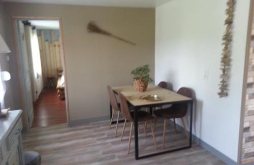 Etricourt-Manancourt House | LES HERISSONS