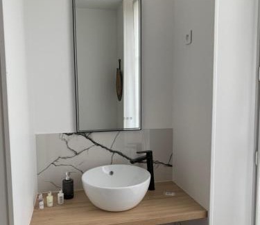 Chateau-Thierry Apartment | Les Remparts de Joussaume Latour